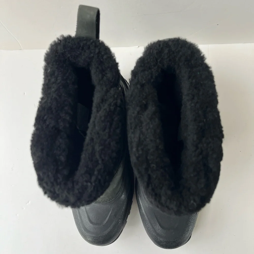 The North Face Black Primaloft Winter Boots Women's 7